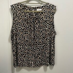 Calvin Klein Women's Giraffe Print Sleeveless Blouse - Brown and Black